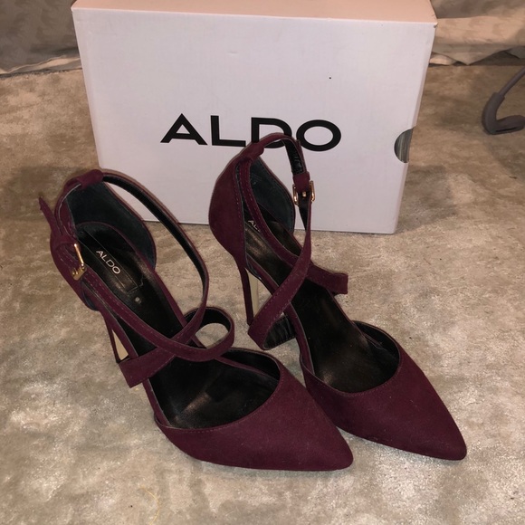Aldo Burgundy Pump - Picture 2 of 4